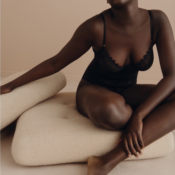 Zara lace lingerie bodysuit top - Picture 2 of 3